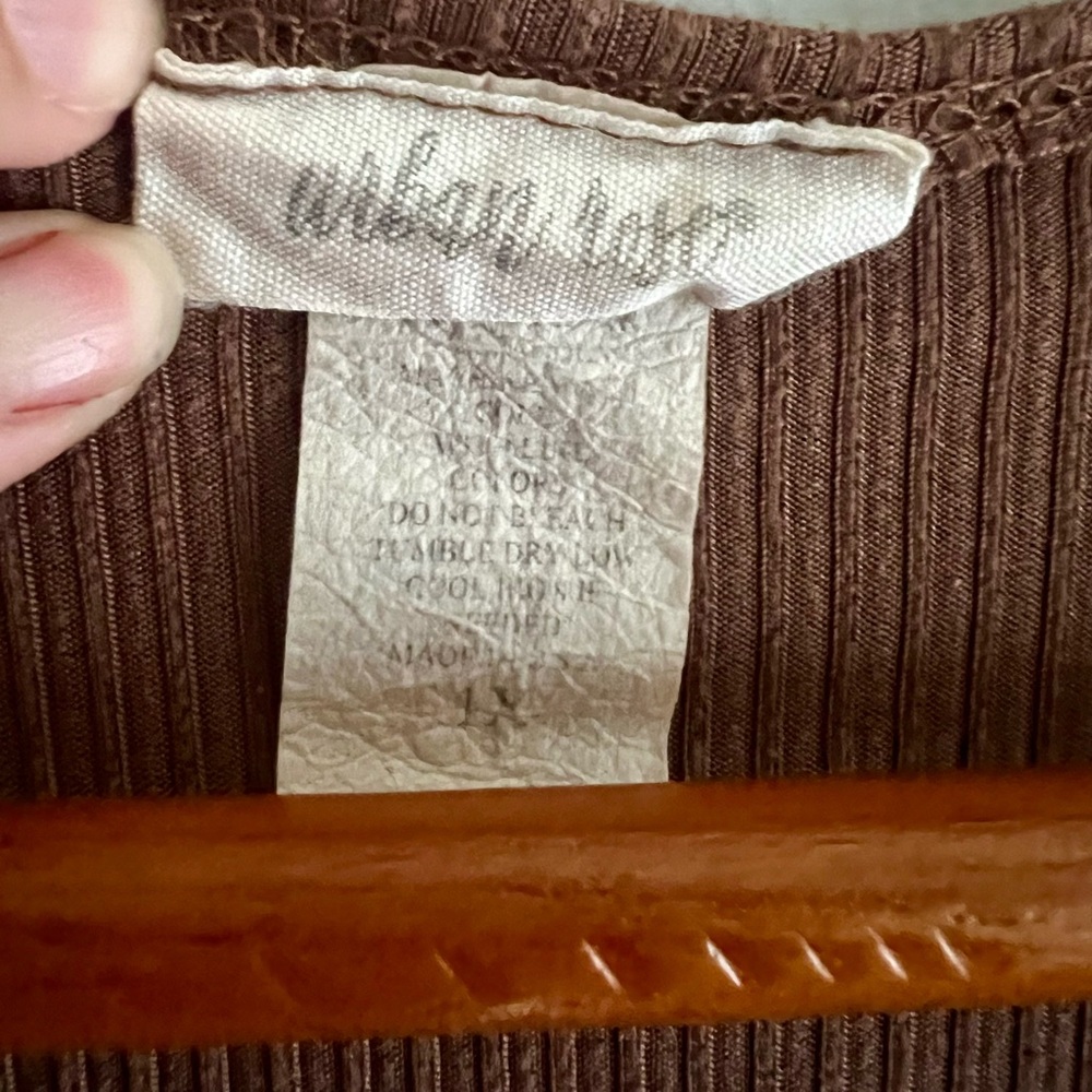 Brown Ribbed Cardigan Size 1X – Excellent Condition - Picture 2 of 5